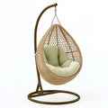 Hängesessel 100 x 100 x 195 cm Rattan Natur mit Metallgestell für den Innenbereich